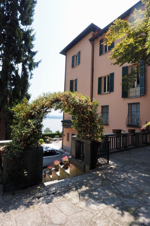 Casa Mondadori Bed & Breakfast Meina Exterior foto