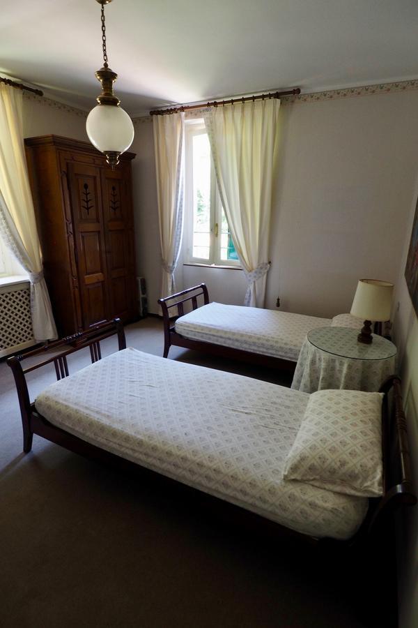 Casa Mondadori Bed & Breakfast Meina Exterior foto